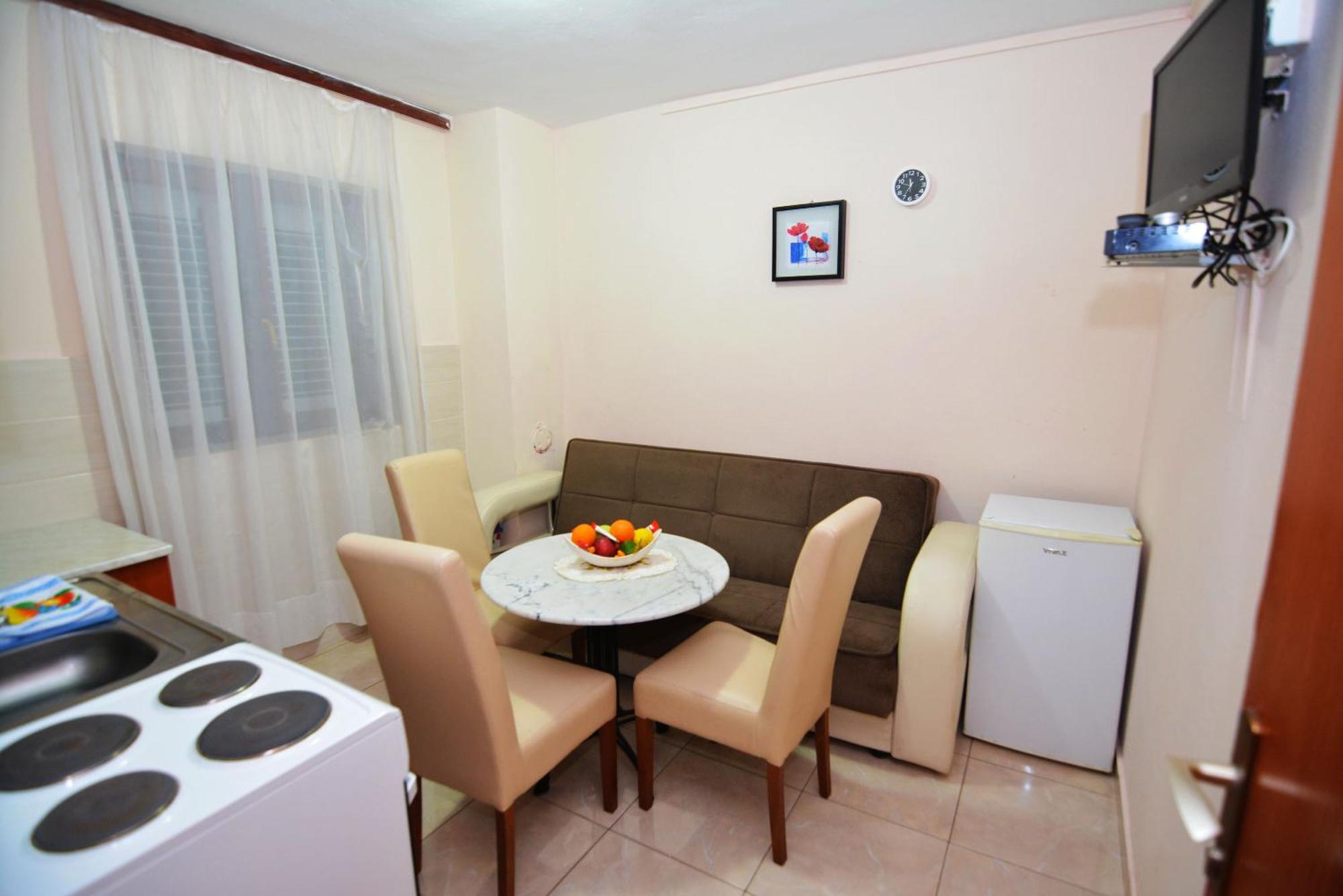 Apartments Radonjic 부드바 외부 사진
